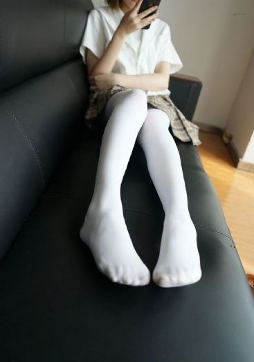 与子伦勾搭对白视频观看